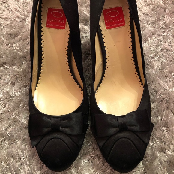 Oscar de la Renta heels - Picture 1 of 4